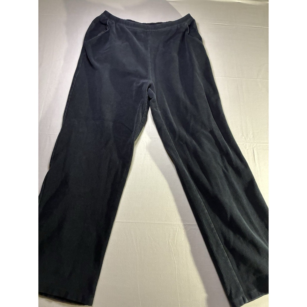 LL Bean women's black stretch corduroy pants sz L-REG
